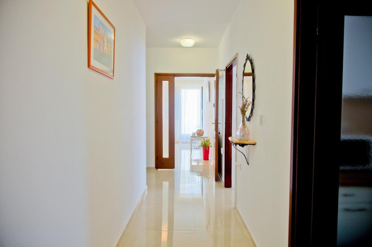 Apartment Karolina - Green Oasis Pula Exterior foto